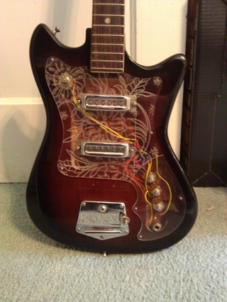Illustration for article titled I've been slowly restoring a 60's guitar (repost for the morning)